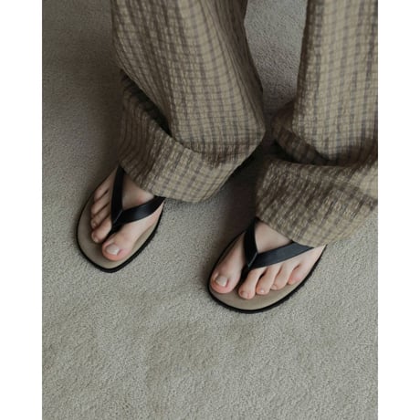【anuke】Bicolor Tongs Sandals　※納期4月下旬～5月下旬