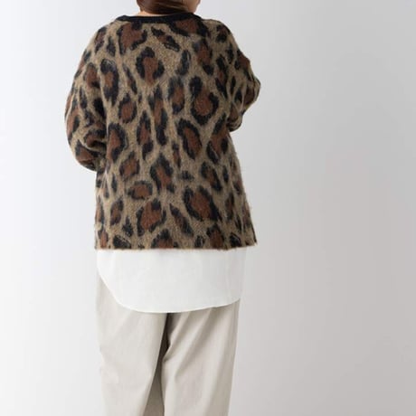 【YENN】LEOPARD V NECK CD