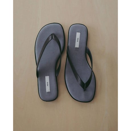 【anuke】Bicolor Tongs Sandals　※納期4月下旬～5月下旬