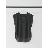 【CHIGNON】WﾌｪｲｽZIPﾍﾞｽﾄ
