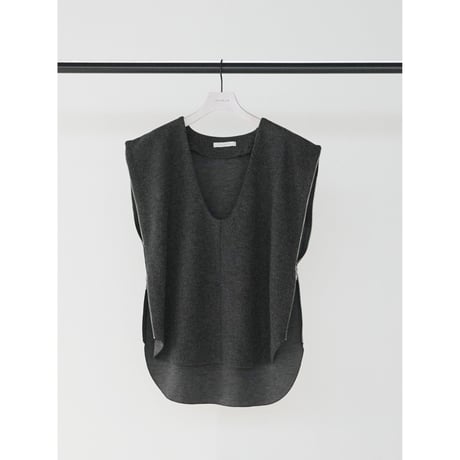 【CHIGNON】WﾌｪｲｽZIPﾍﾞｽﾄ