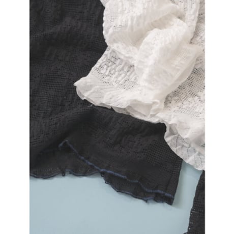 【Mewl】LACE LONG SLEEVE TOP
