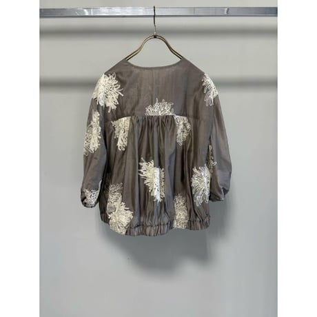 【ＭARGAUX VINTAGE】刺繍ZIPシアーブルゾン　※納期3月下旬〜4月下旬