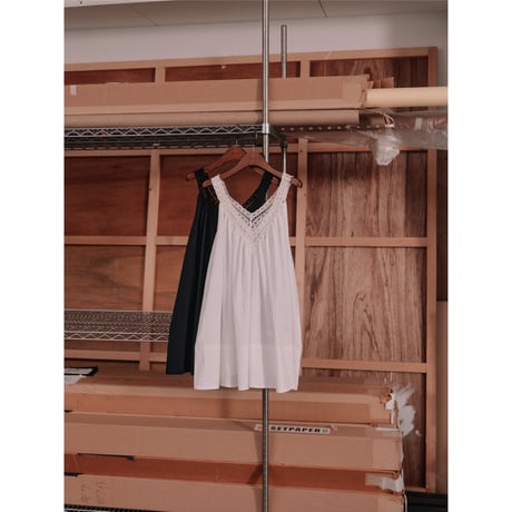 【Hella】lace trim gather tunic　※納期3月下旬～4月下旬