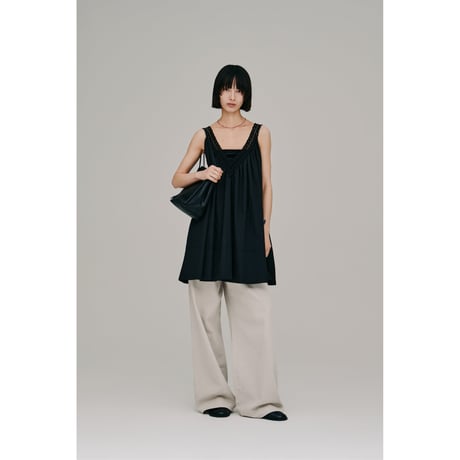 【Hella】lace trim gather tunic　※納期3月下旬～4月下旬