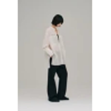 【Hella】cold shoulder lace top　※納期5月下旬～6月下旬