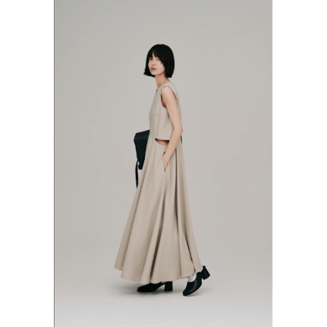 【Hella】side slash flare dress　※納期5月下旬～6月下旬