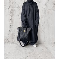 【M.U.L.】LOCK LINE SQUARE FLAP TOTE L MUL215-286B ※納期27.3月～8月