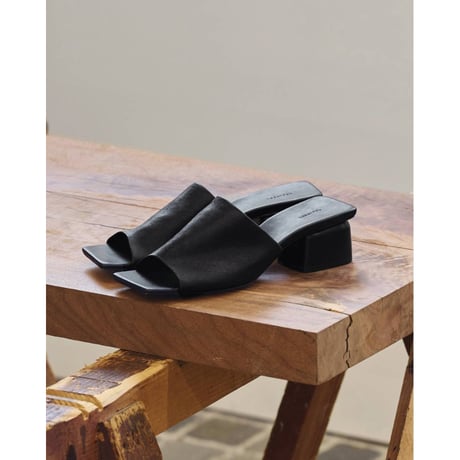 【TODAYFUL】Slide Leather Sandals　※納期4月上旬～5月上旬