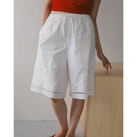 【anuke】Embroidery Half Pants　※納期４月上旬～５月上旬