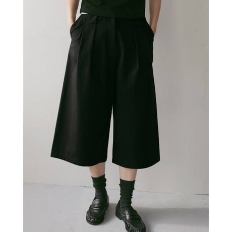 【anuke】Tuck Bermuda Pants　※　納期4月中旬～5月中旬