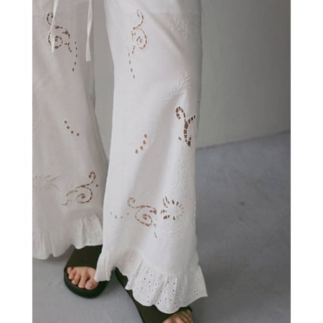 【anuke】Cutwork Lace Pants　※納期3月上旬〜4月上旬