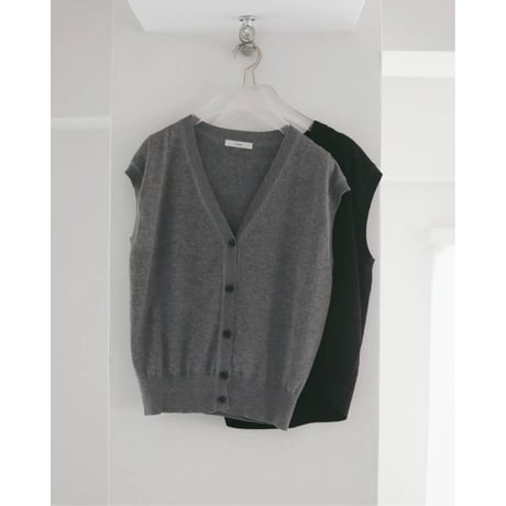 【anuke】Vneck Botton Vest　※納期4月中旬～5月中旬