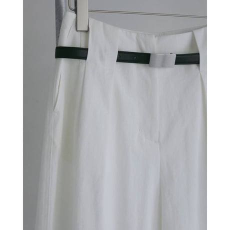 【anuke】Tuck Bermuda Pants　※　納期4月中旬～5月中旬