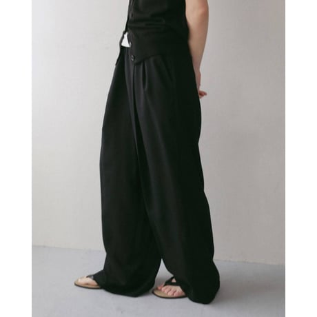 【anuke】Woolchambray Tuck Pants　※納期4月中旬〜5月中旬