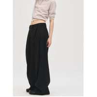 【TODAYFUL】Lightweight Tuck Trousers　※納期2月下旬～3月下旬
