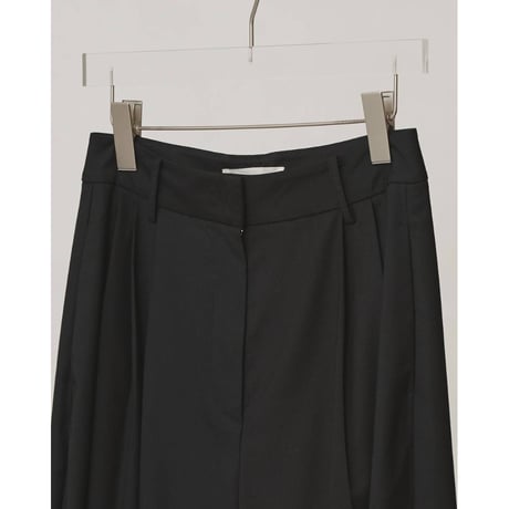 【TODAYFUL】Lightweight Tuck Trousers　※納期2月下旬～3月下旬