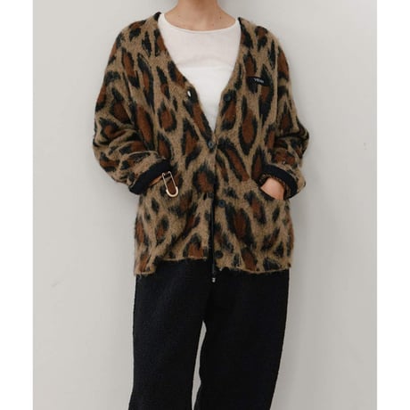 【YENN】LEOPARD V NECK CD