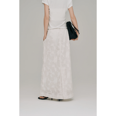 【Hella】flower jacquard skirt　※納期5月下旬～6月下旬