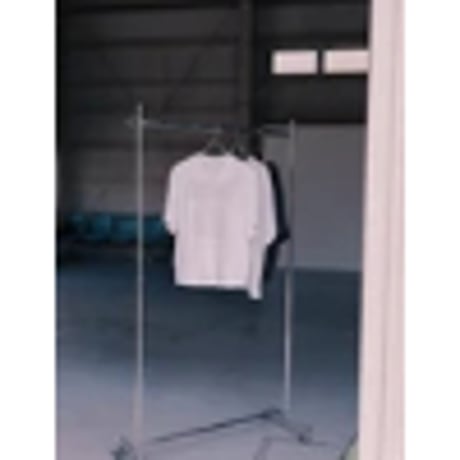 【Hella】embroidery over tee　※納期5月下旬～6月下旬