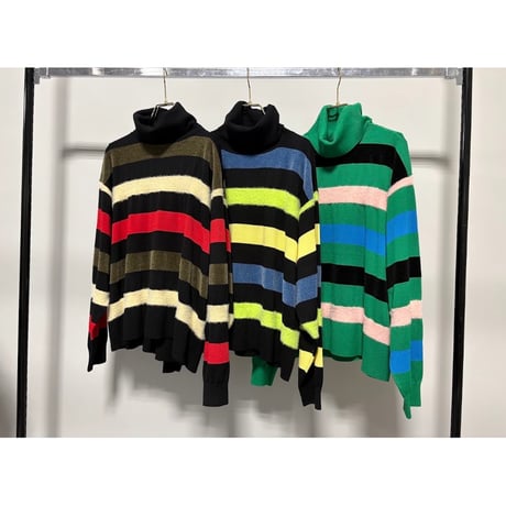 【MARGAUX VINTAGE】異素材ボーダータートルニット