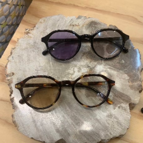 【ATELIER BRUGGE】調光サングラス