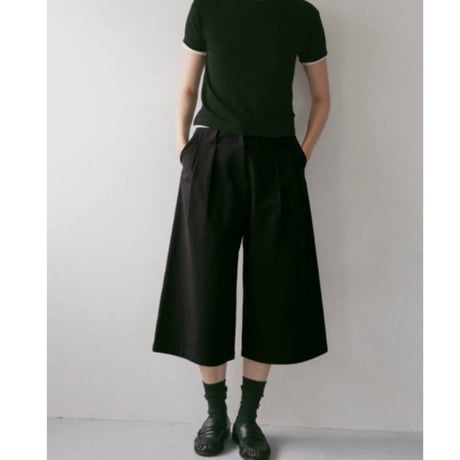 【anuke】Tuck Bermuda Pants　※　納期4月中旬～5月中旬