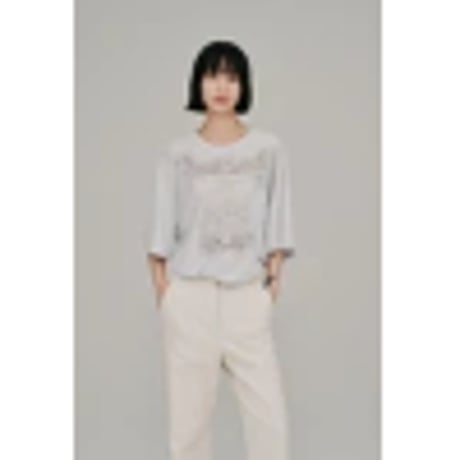 【Hella】embroidery over tee　※納期5月下旬～6月下旬
