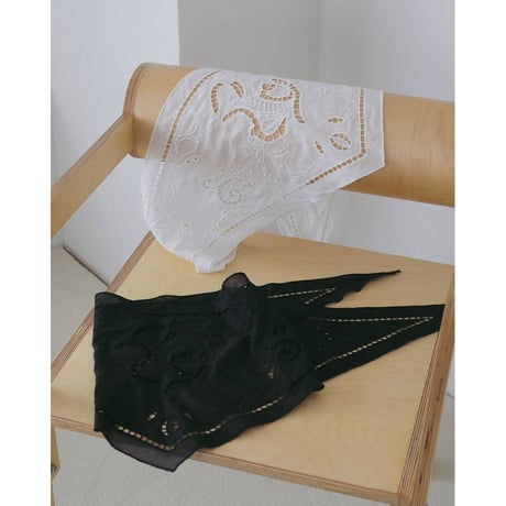 【anuke】Cutwork Scarf　※納期3月中旬〜4月中旬