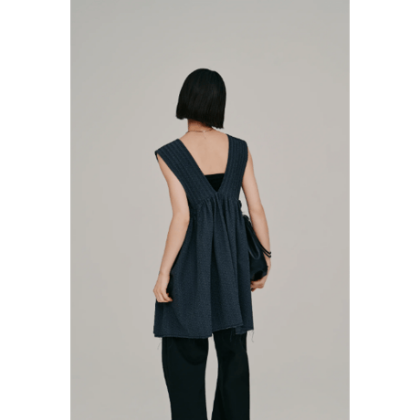 【Hella】deep Vneck gather top　※納期6月下旬～7月下旬