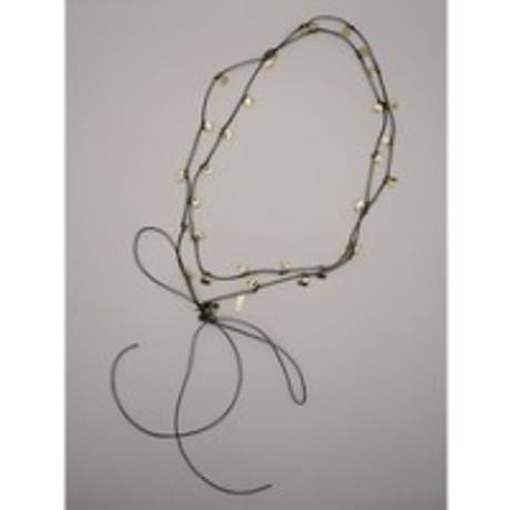 【CHIGNON】ﾒﾙﾃｨｽｸｴｱｺｰﾄﾞﾈｯｸﾚｽ