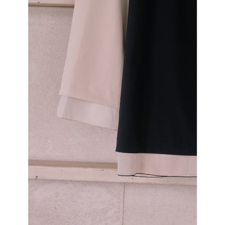 【Hella】layered tight skirt　※納期3月下旬～4月下旬