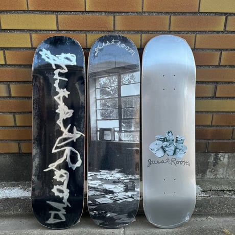 GUESTROOM skateboards “Logo Deck”  8.25