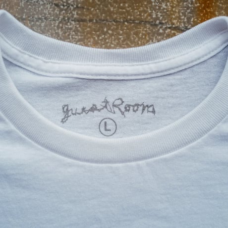 GUESTROOM skateboards “Kirk Chair Tee”