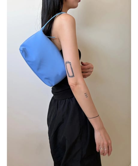 one handle shoulder bag