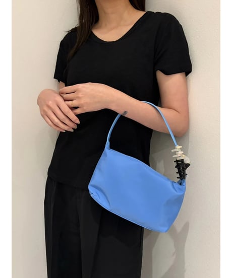 one handle shoulder bag