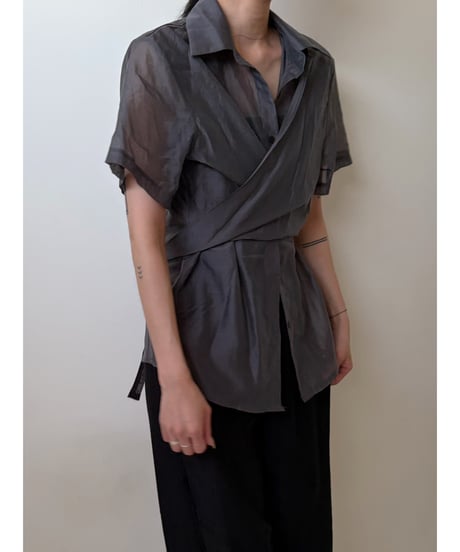 cache-coeur sheer shirt