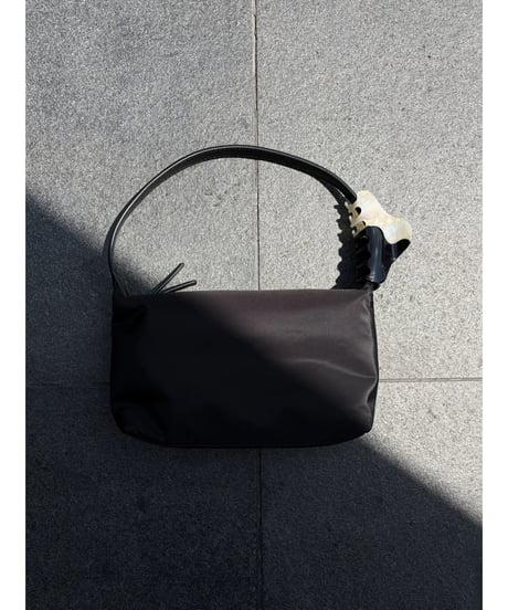 one handle shoulder bag