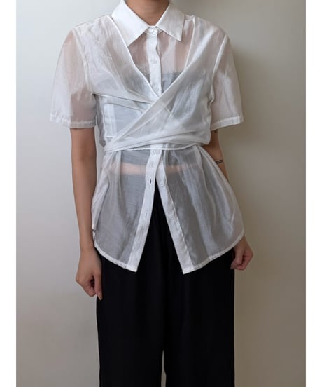 cache-coeur sheer shirt