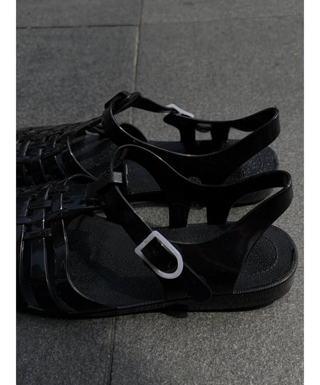 Jerry sandal