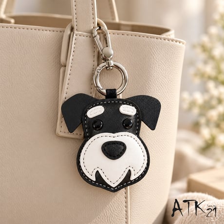 [ATK21] ドッグフェイス キーホルダー レザー調 犬モチーフ バッグチャーム シュナウザー フレンチブルドッグ風 モノトーン 韓国セレクト ユニセックス