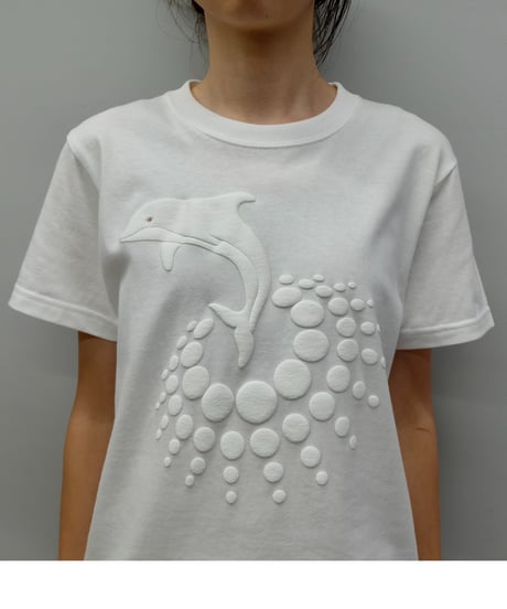 Labyrins  Dolphin Parade Tshirt White
