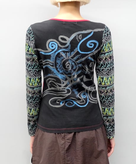Vintage   Design Tops