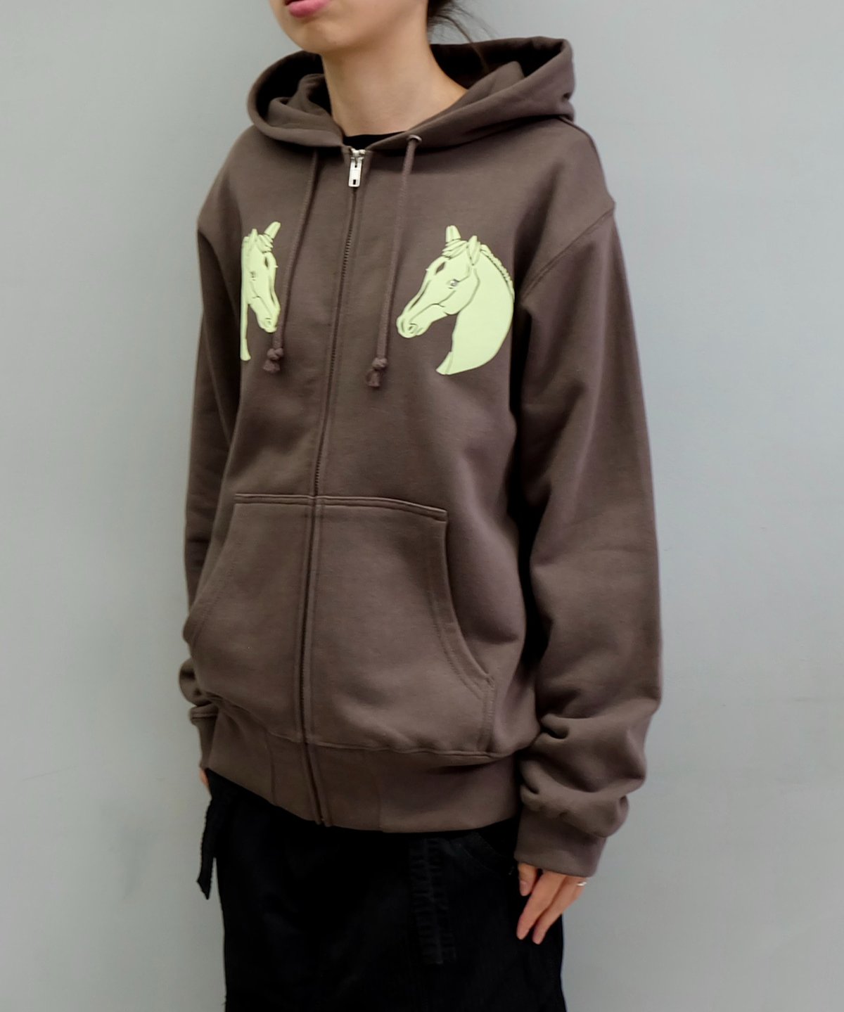 トップス Labyrins Dont Cry Horse Zip Hoodie Labyrins Dont Cry Horse Zip Hoodie Charcoal | S