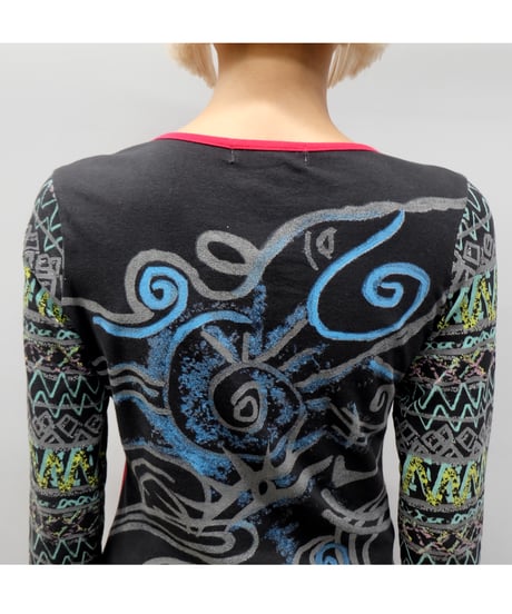 Vintage   Design Tops