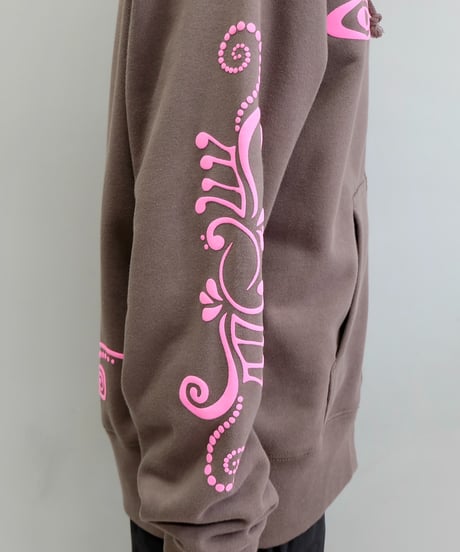 Labyrins   Botanical Hoodie Brown