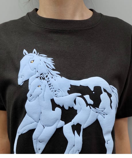 Labyrins  Dont Cry Horse Tshirt Black