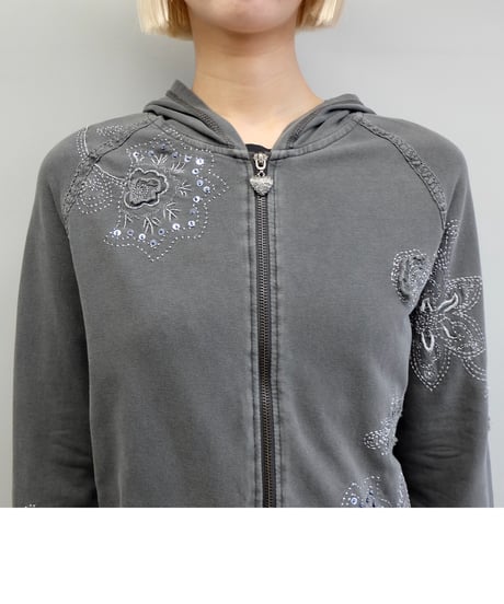 Vintage   Design Tops