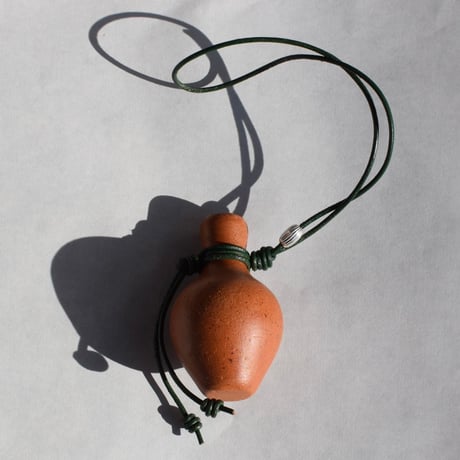 ATEMPORAL MARGEM dark green leather