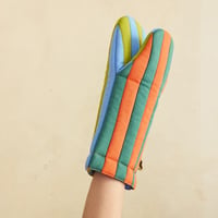 Dusen Dusen Oven Mitt Grasshopper